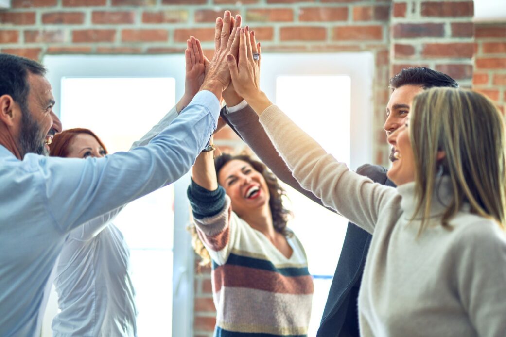 Wir geben die Mehrwertsteuersenkung natürlich an die Teilnehmer*innen der Präsenzseminare weiter