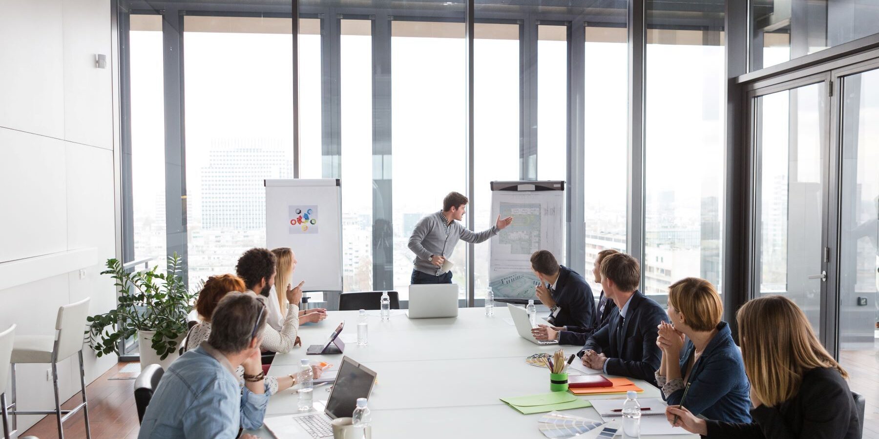 Unsere erfahrenen Trainer sind erneut mit spannenden Seminarthemen in Bayern, Baden-Württemberg und NRW unterwegs – Verkaufstraining, Projektmanagement und Stressmanagement