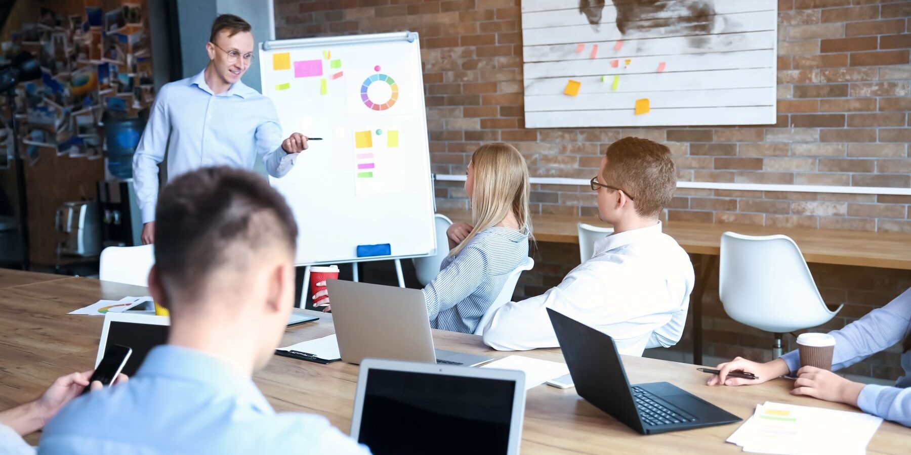 Neue Führungskräfte-Schulungen mit sicheren Terminen – Neue Online Seminare für Führungskräfte von der Einarbeitung bis zum Kündigungsgespräch